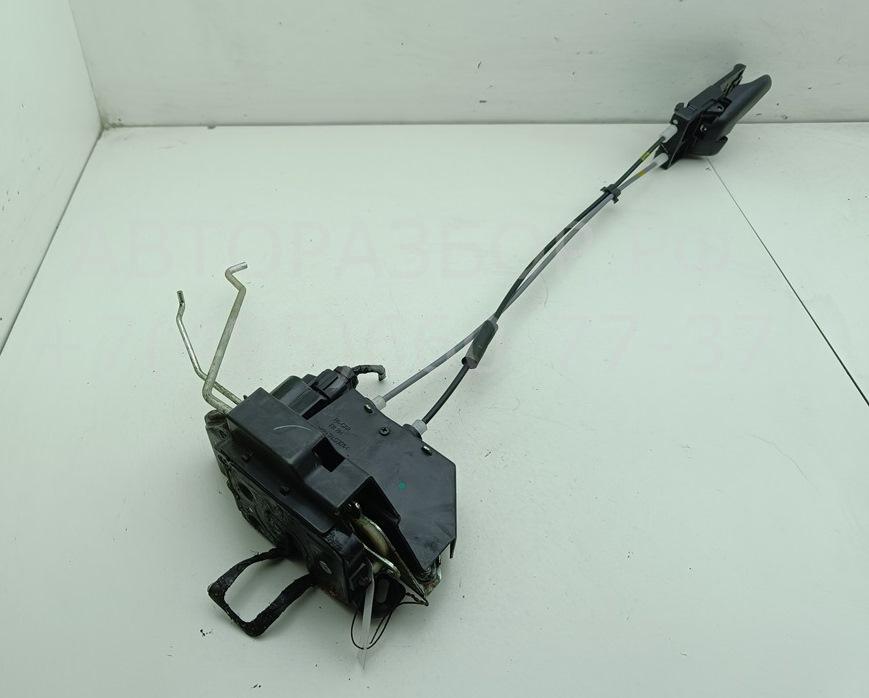 Замок двери передней правой