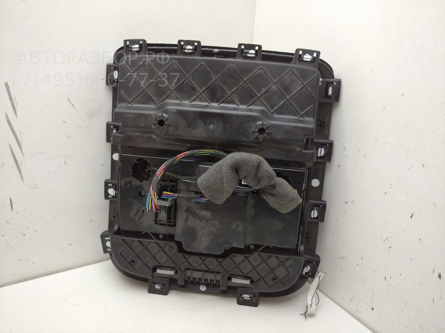 Плафон салонный