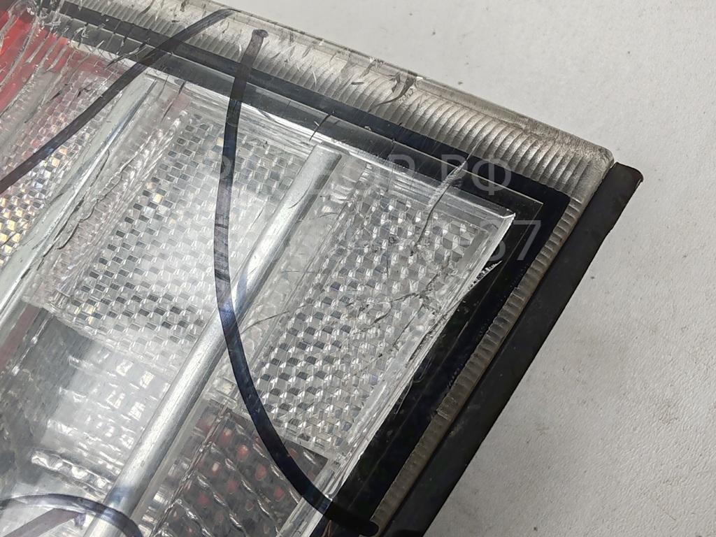 Фонарь задний внутренний левый