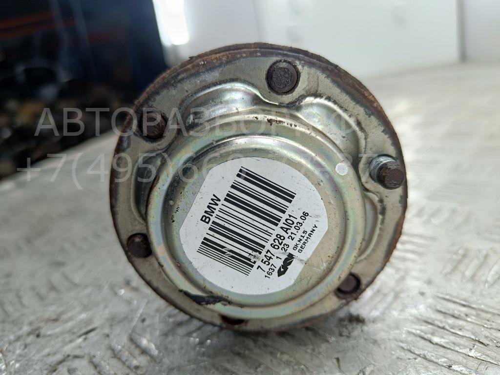 Полуось задняя