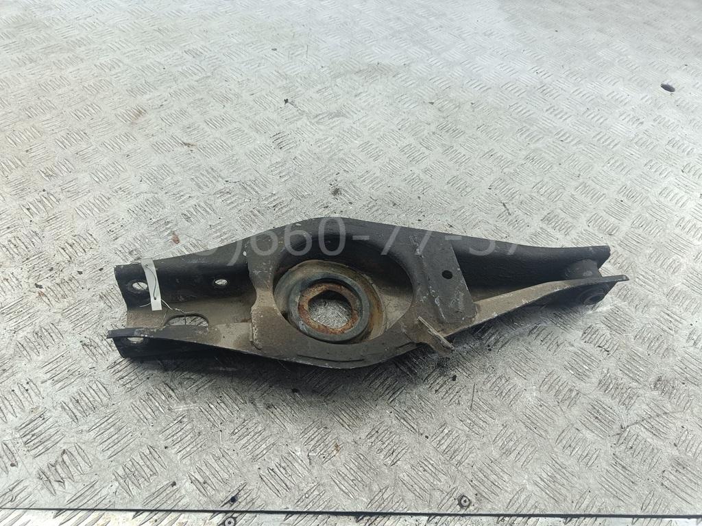 Рычаг задний левый