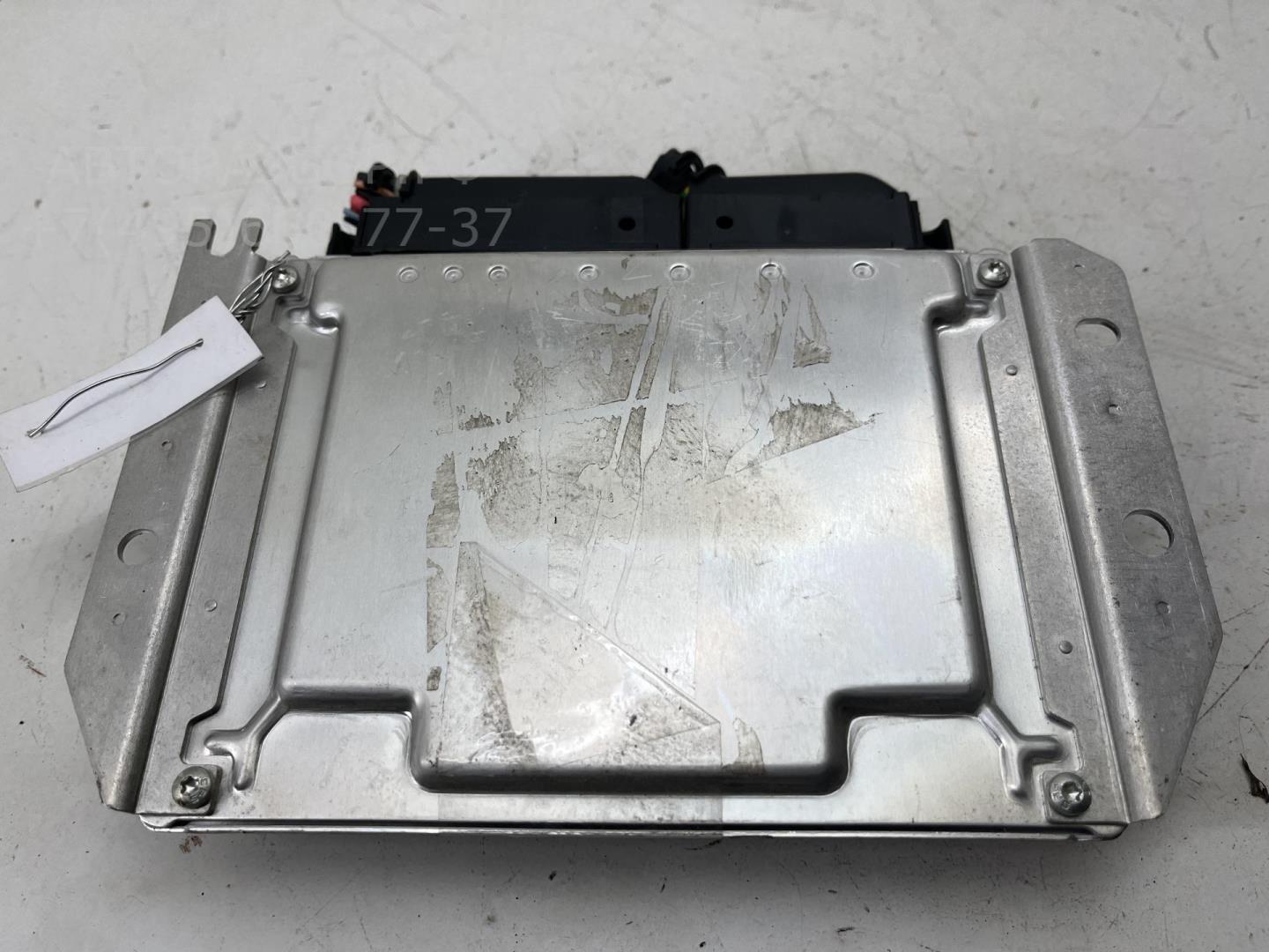 Блок управления двигателем