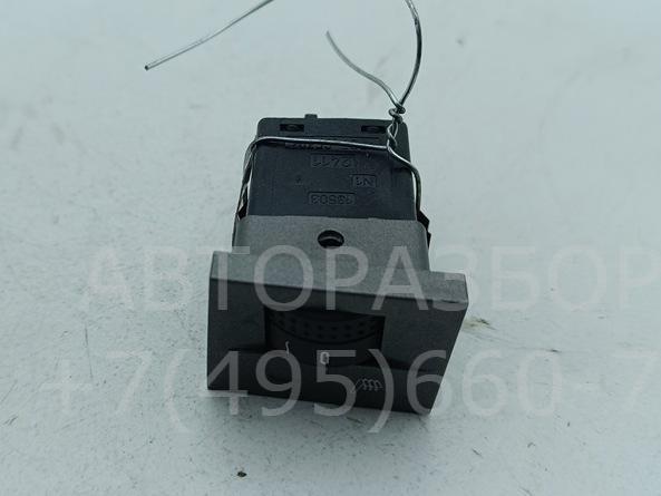 Кнопка обогрева сидений