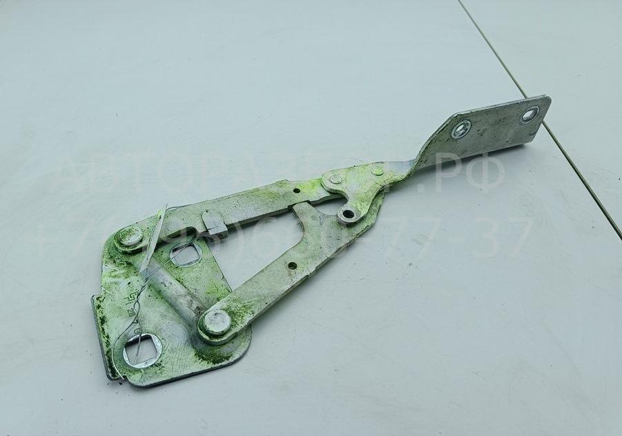 Петля капота левая