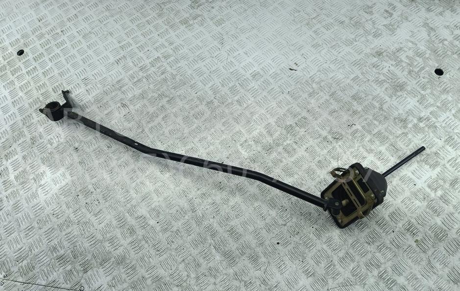 Кулиса МКПП / АКПП