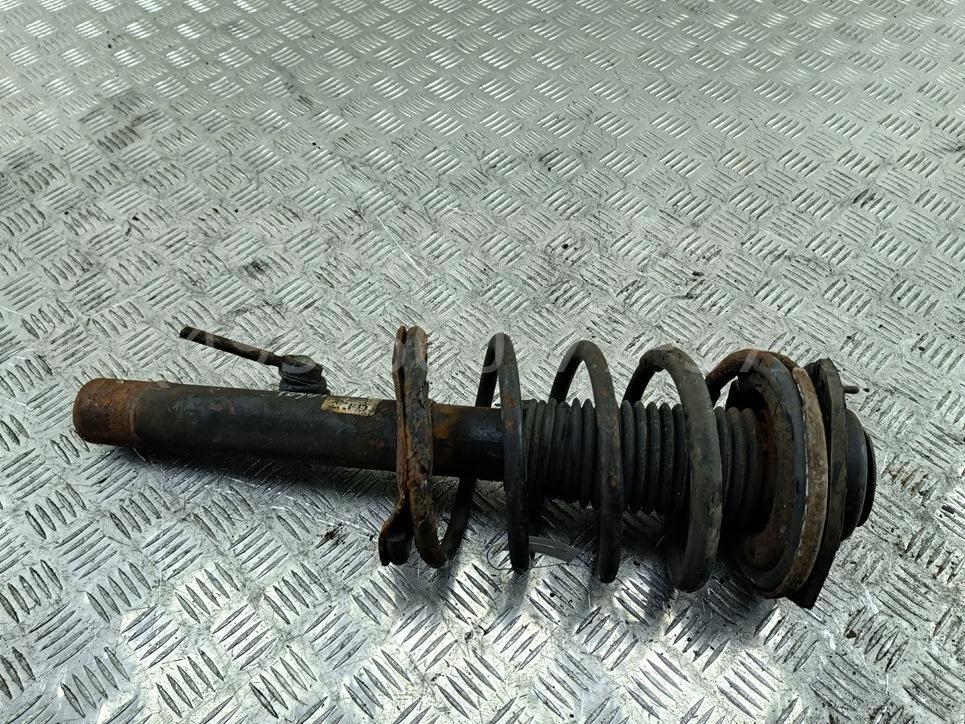 Амортизатор передний правый