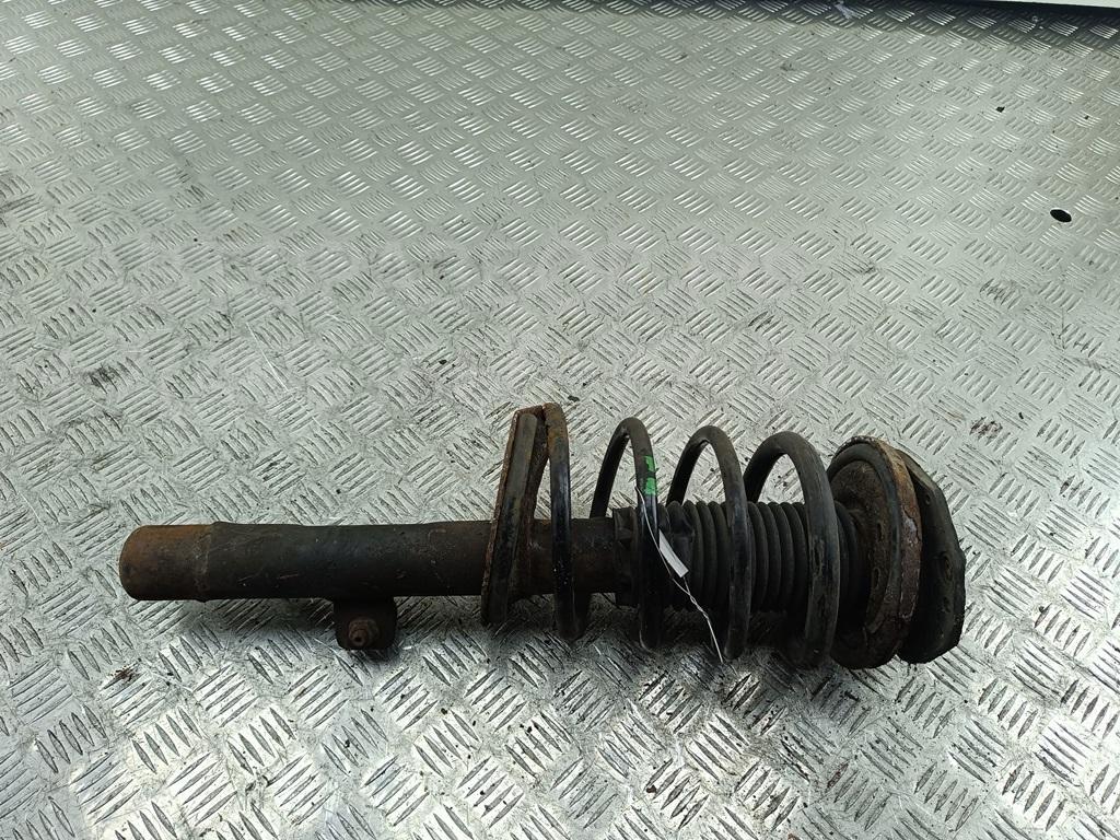 Амортизатор передний правый