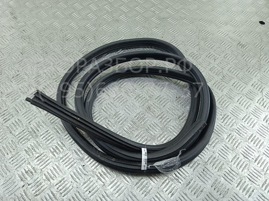 Уплотнитель двери