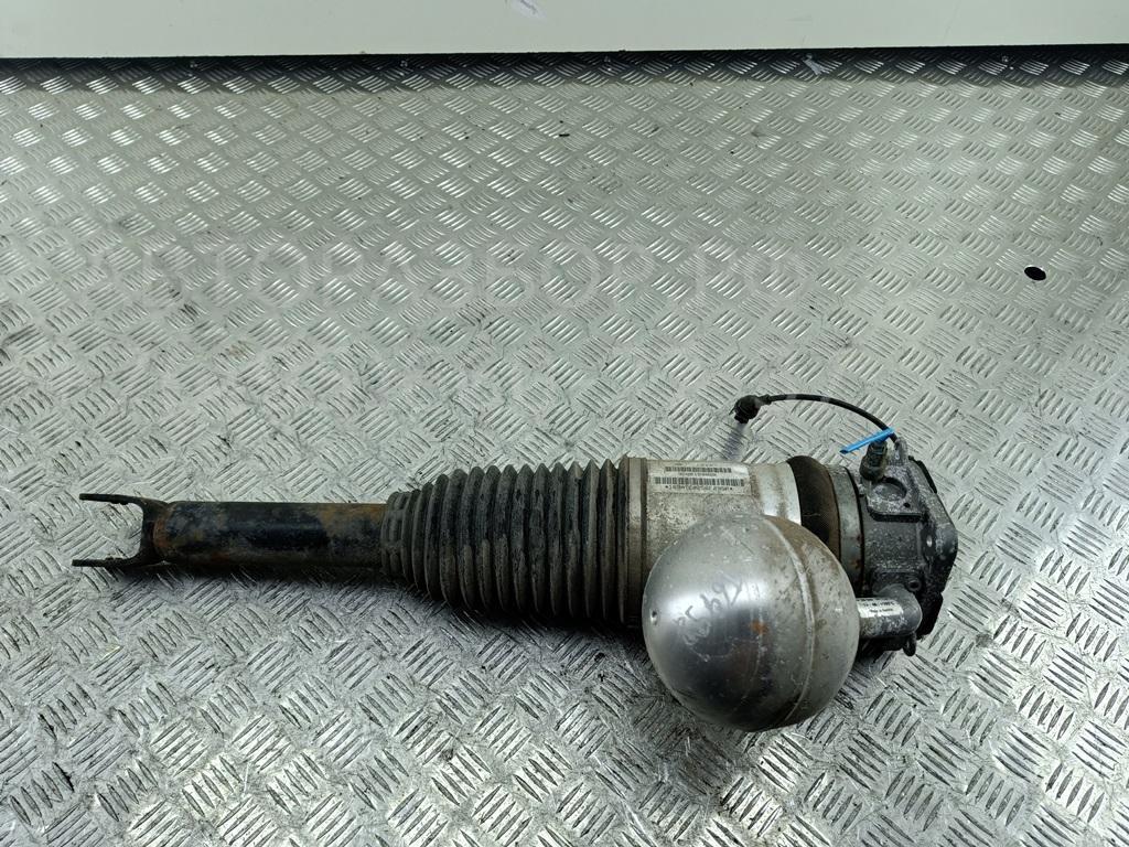 Амортизатор задний правый