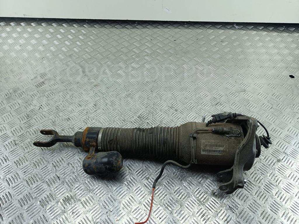 Амортизатор передний левый