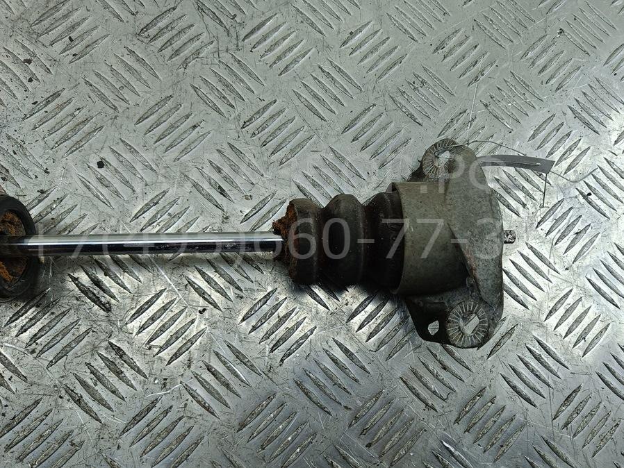 Амортизатор задний левый