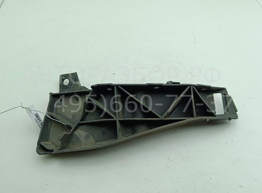 Кронштейн заднего бампера правый