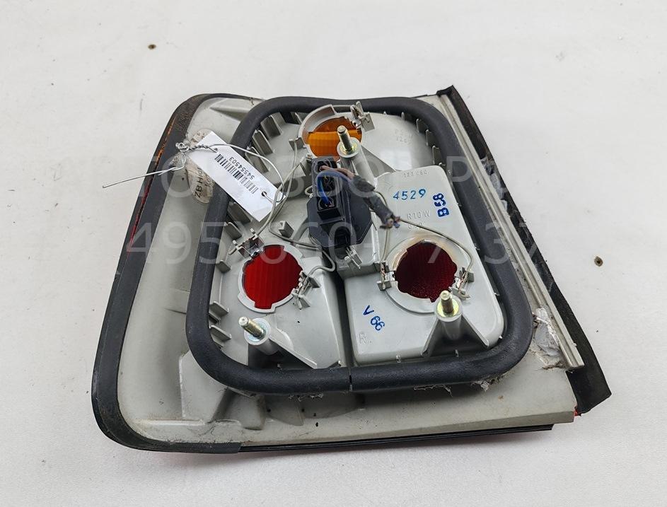 Фонарь задний правый