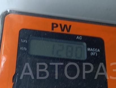 Петля двери