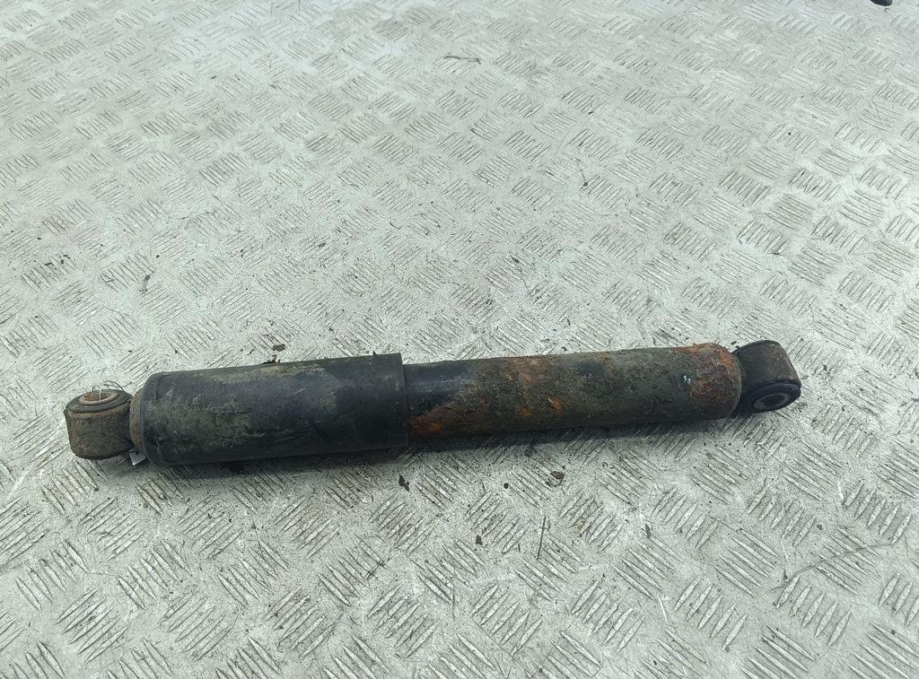 Амортизатор задний правый