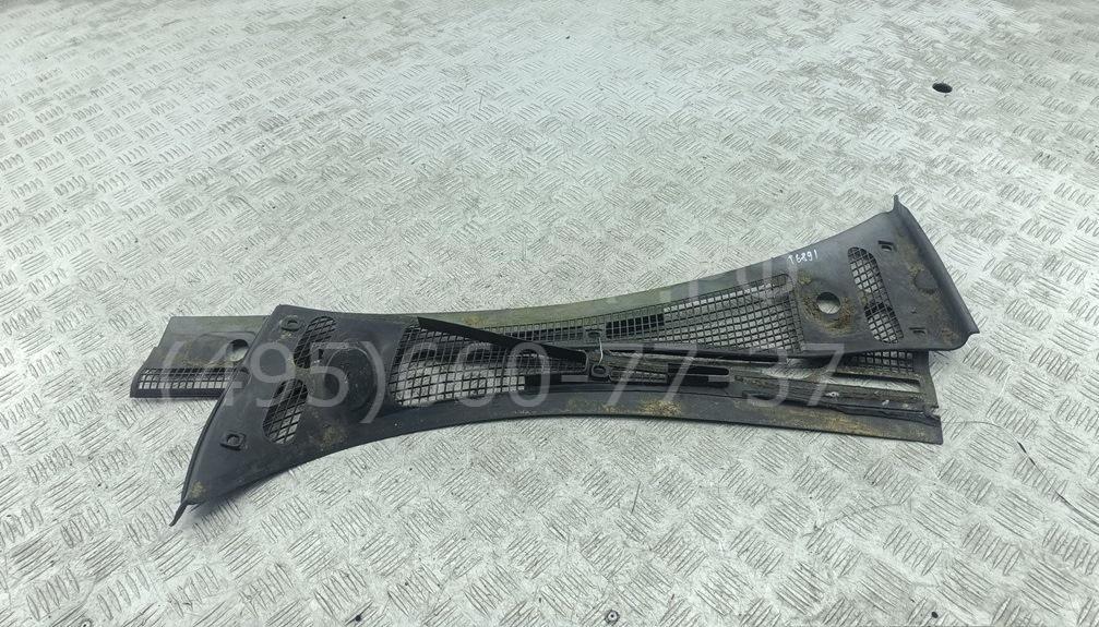 Решетка стеклоочистителей (Жабо)