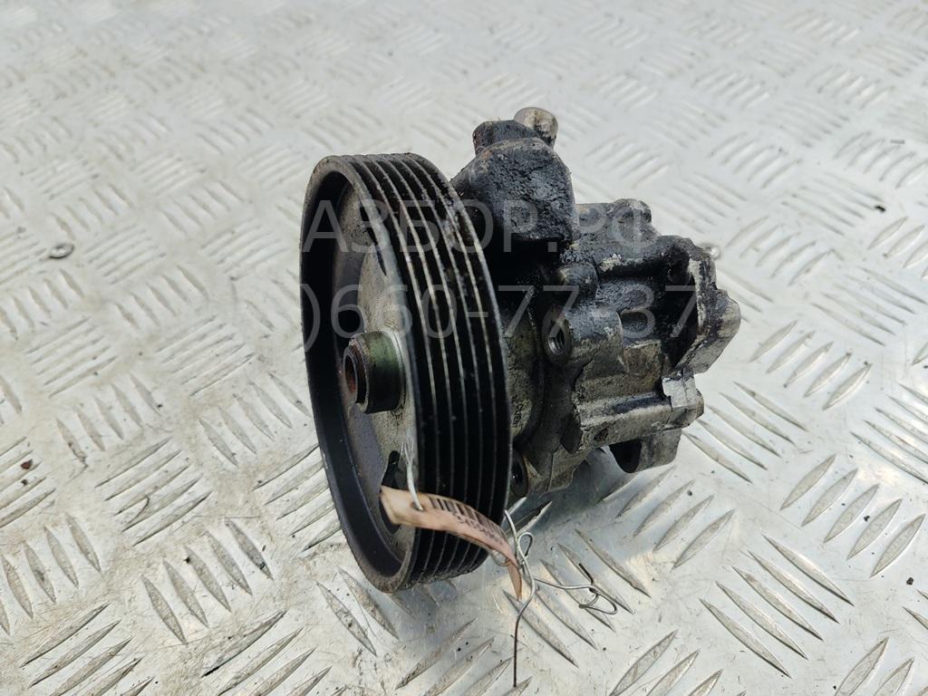 Насос ГУР (гидроусилитель руля)