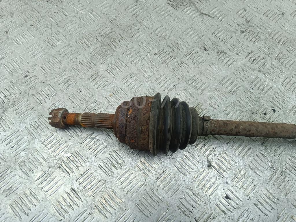 Полуось передняя правая