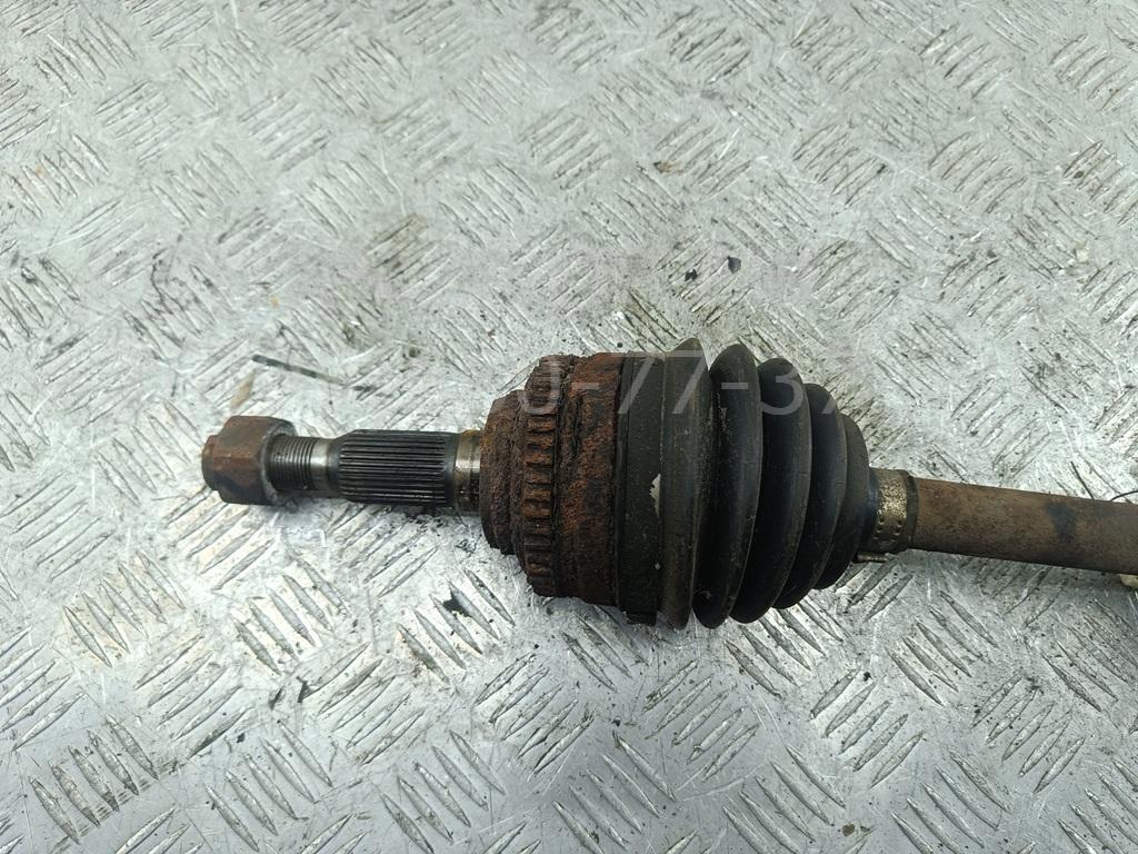 Полуось передняя левая