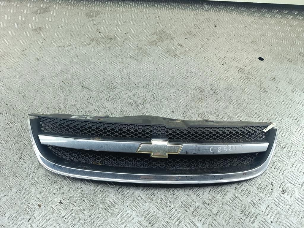 Решетка радиатора