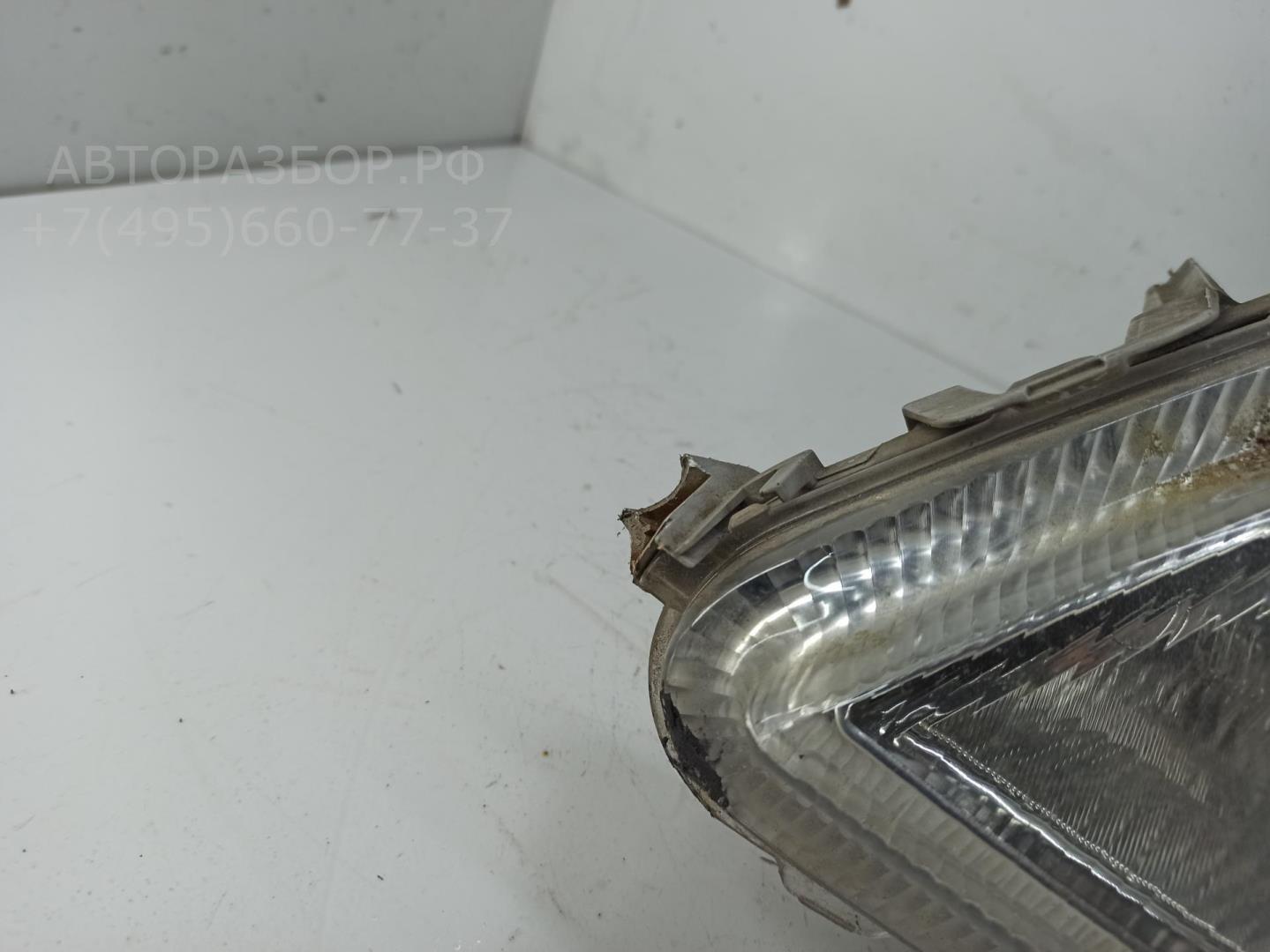 Фара левая