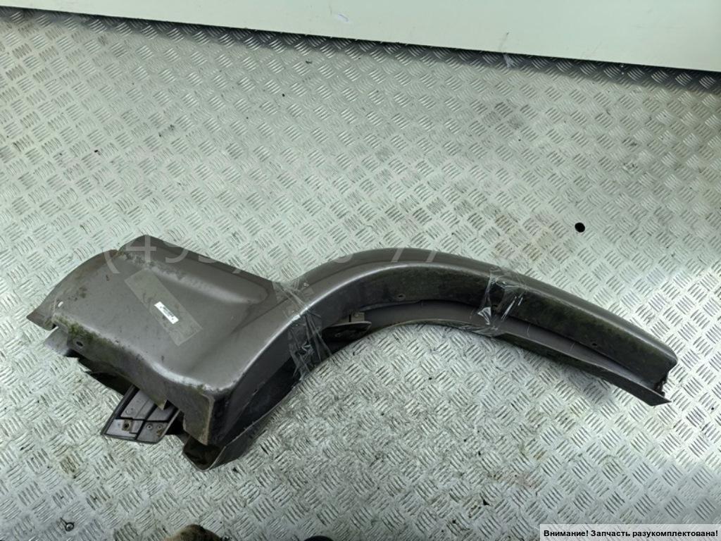 Накладка заднего крыла правого