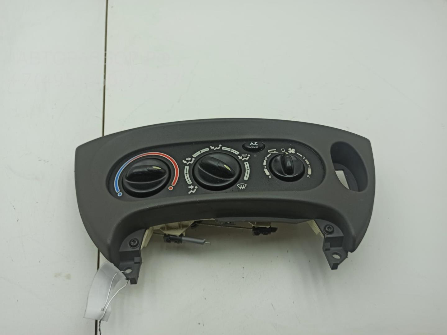 Переключатель отопителя