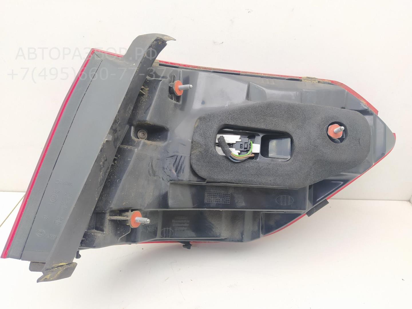 Фонарь задний левый