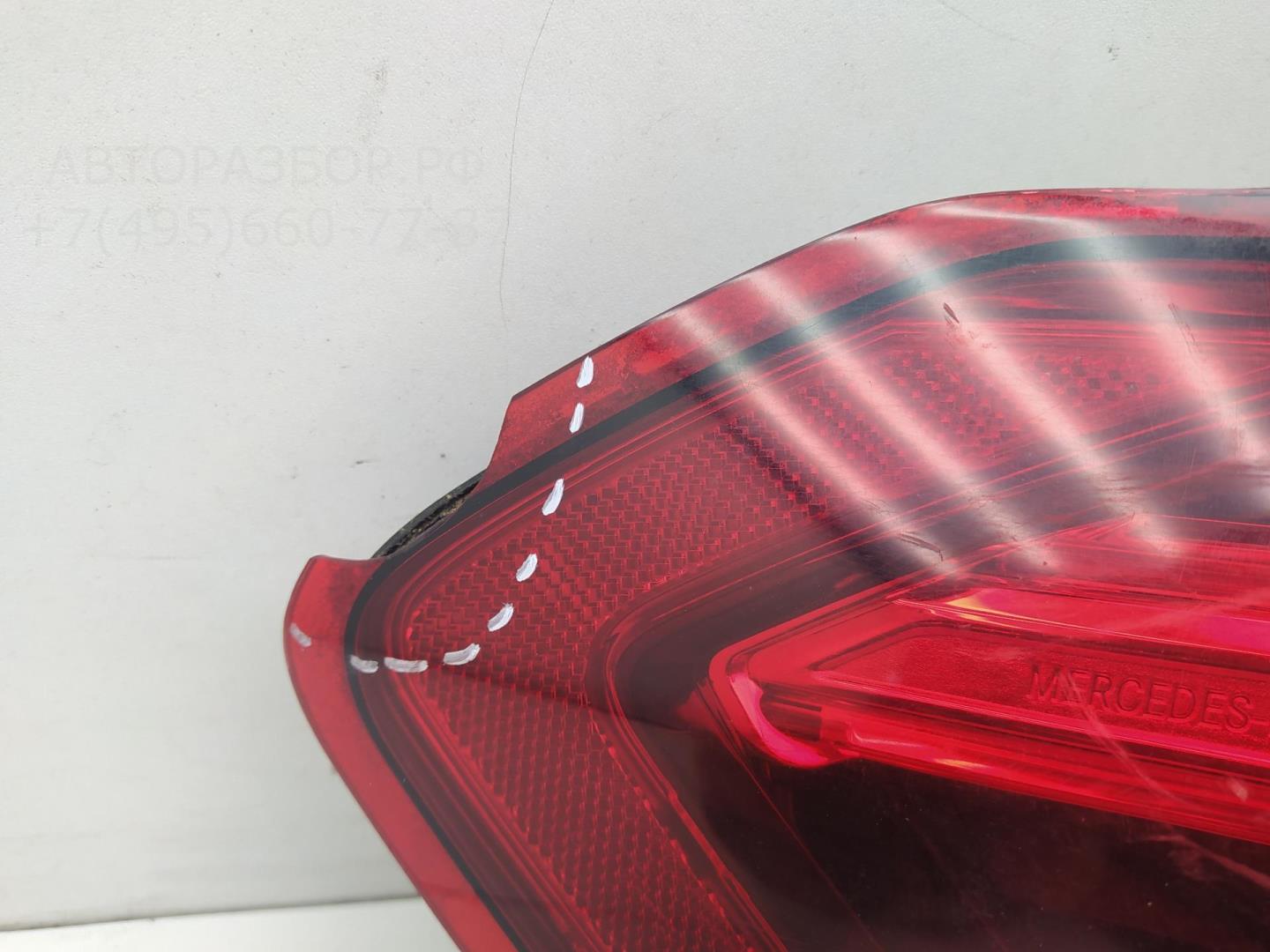 Фонарь задний левый