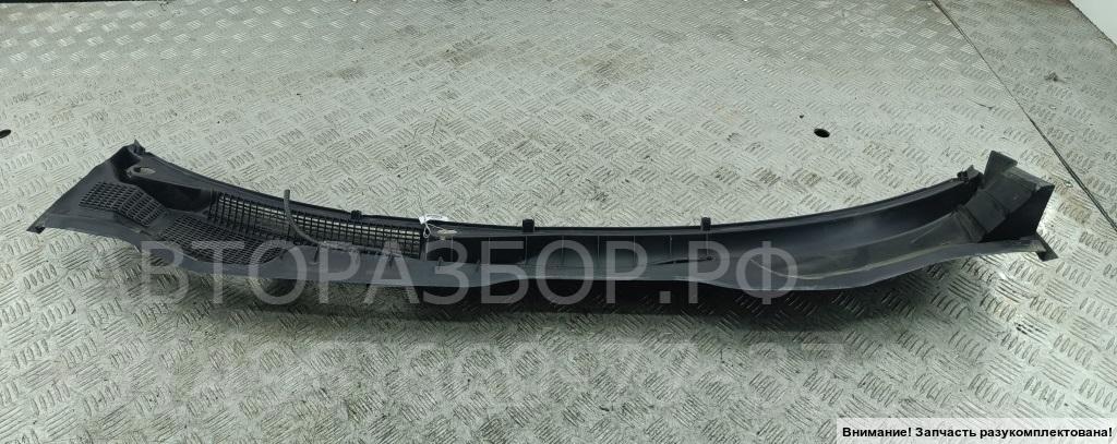 Решетка стеклоочистителей (Жабо)