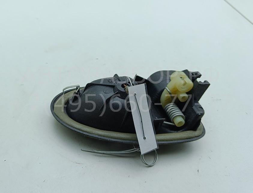 Ручка двери задней внутренняя правая