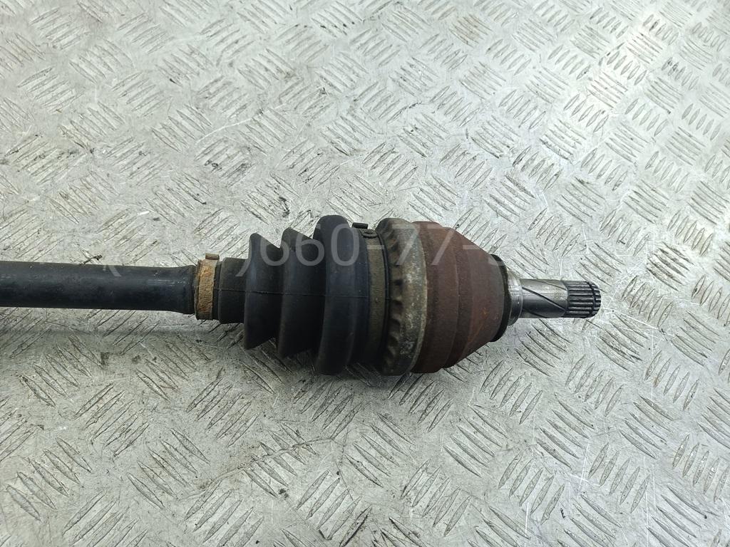 Полуось передняя правая