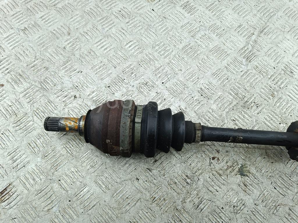 Полуось передняя правая