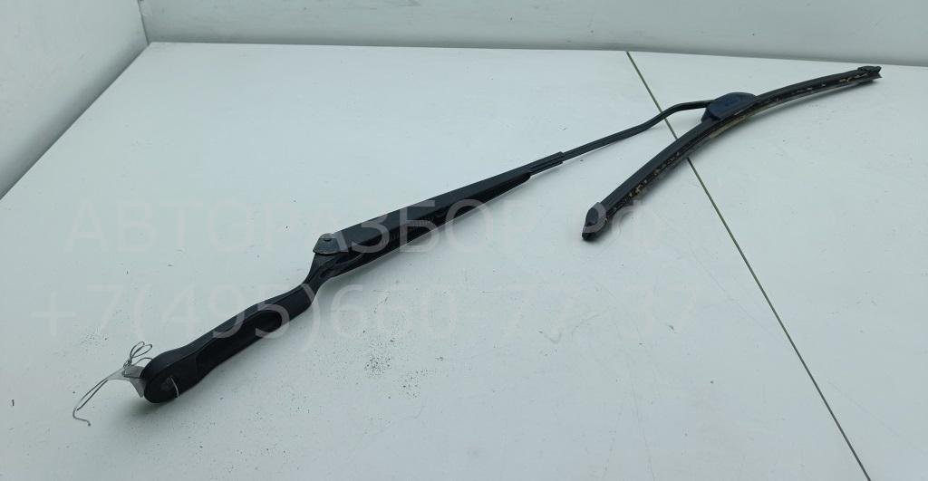 Поводок стеклоочистителя передний левый