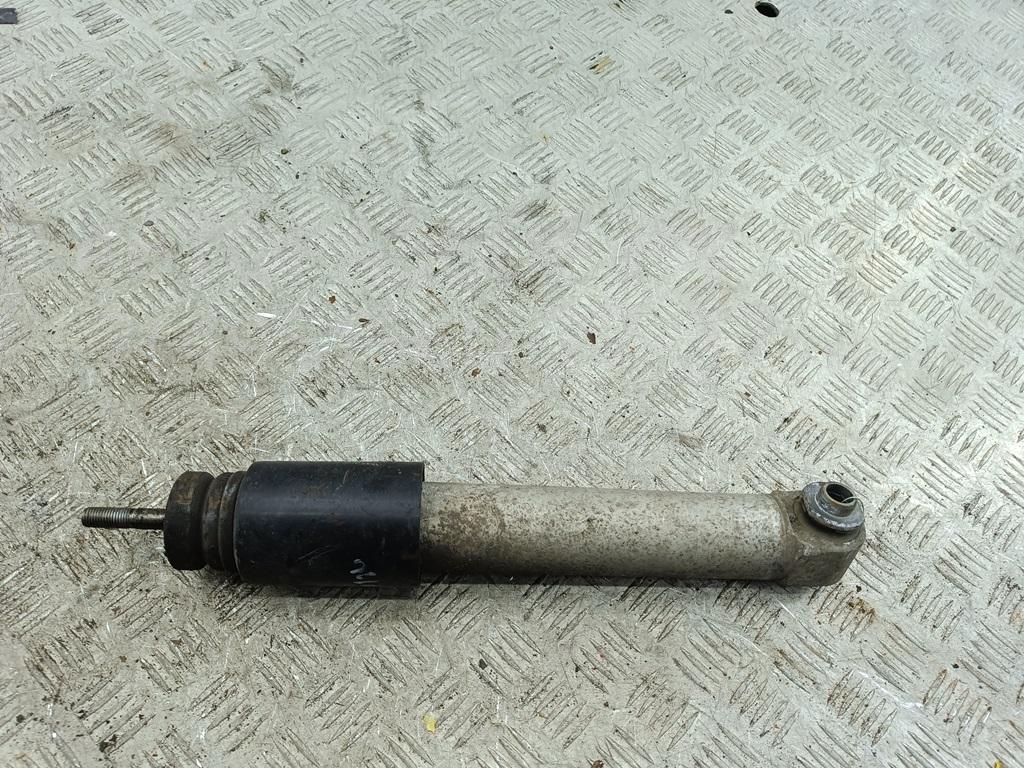 Амортизатор задний правый