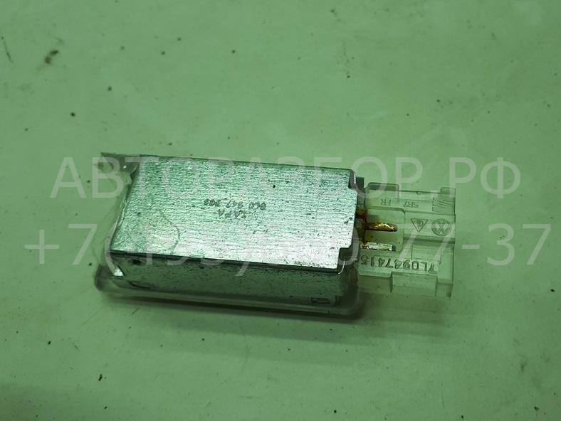 Плафон салонный