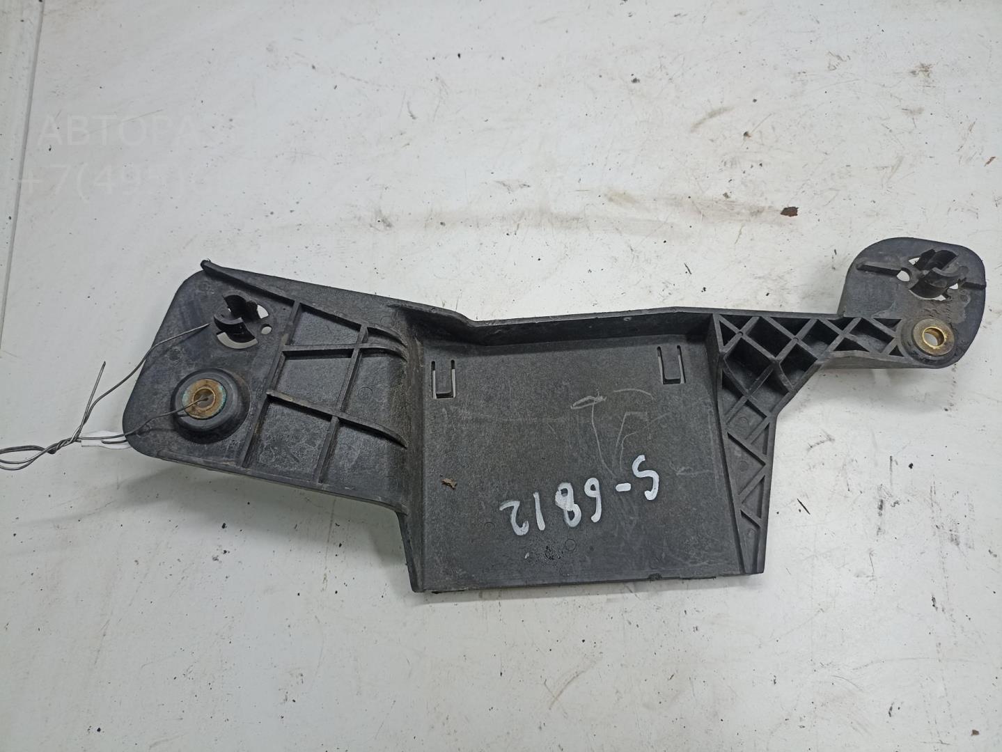 Кронштейн (сопут. товар)