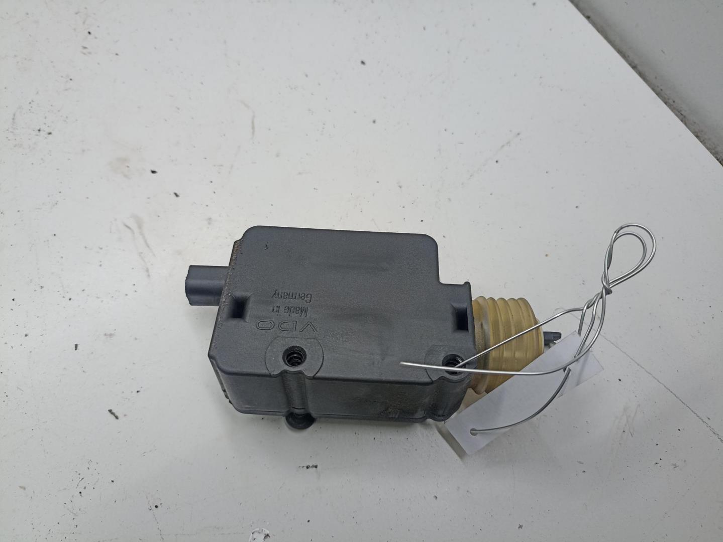 Активатор замка двери