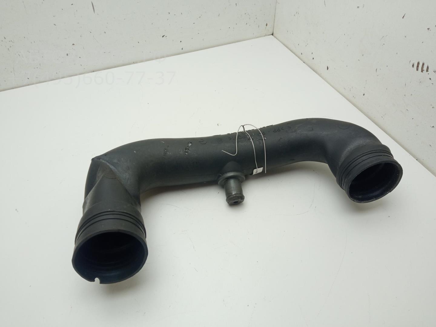 Патрубок воздушного фильтра