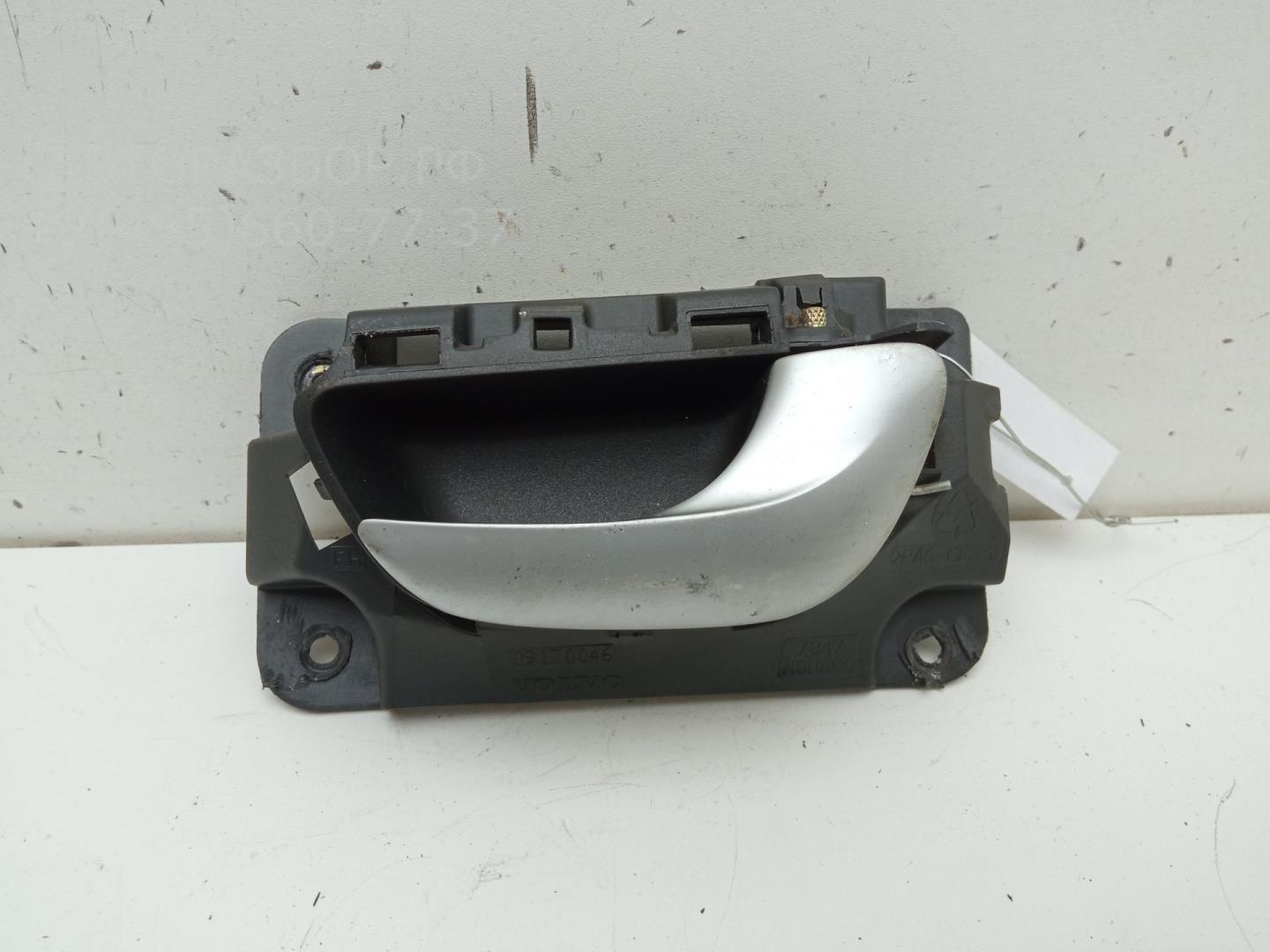 Ручка двери задней внутренняя правая