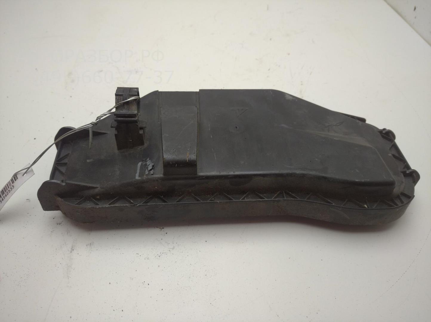 Крышка фары левой