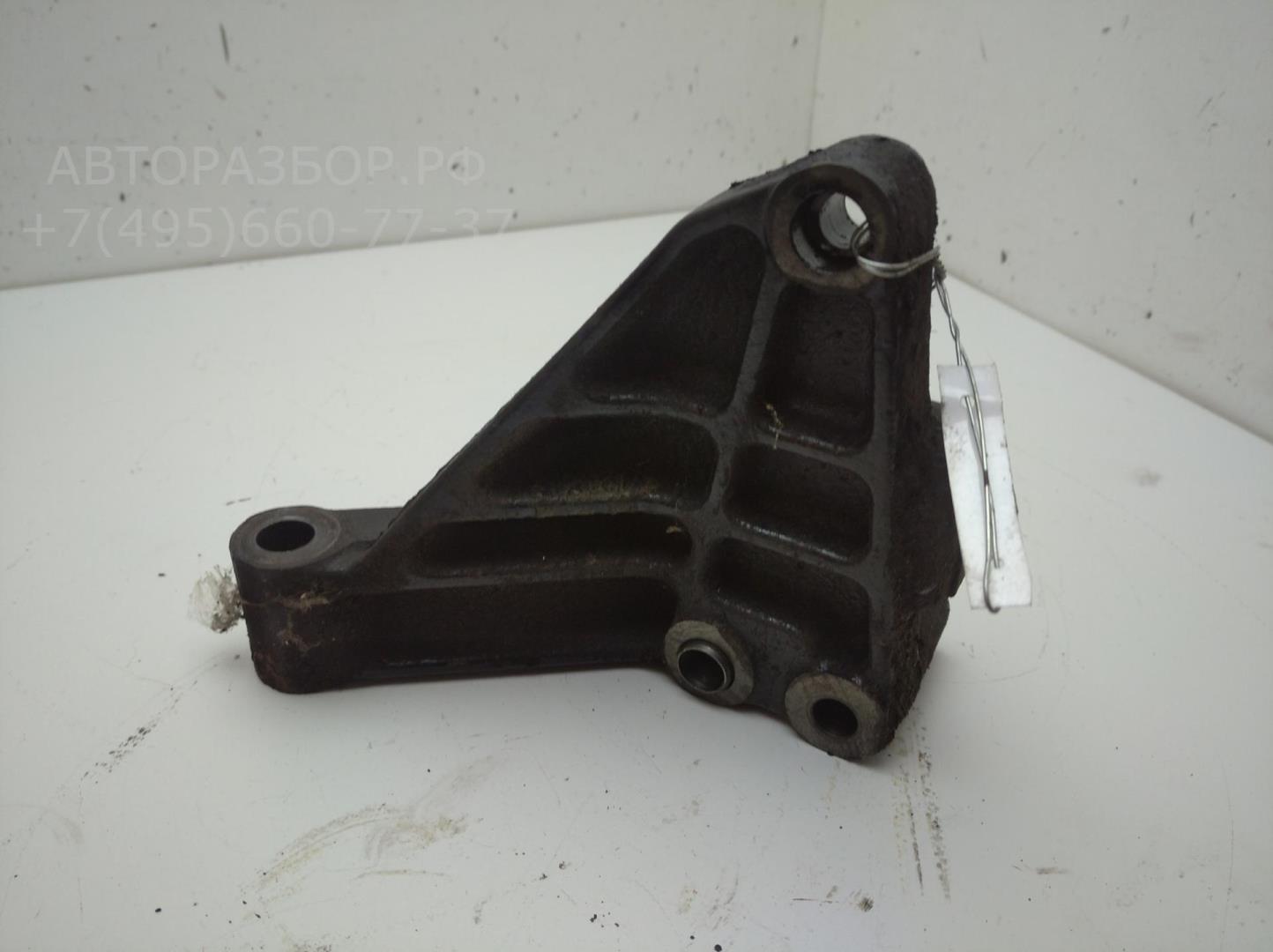 Кронштейн (сопут. товар)