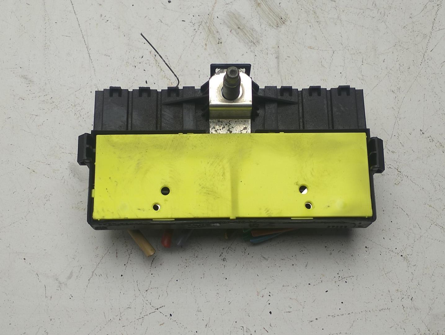 Блок предохранителей