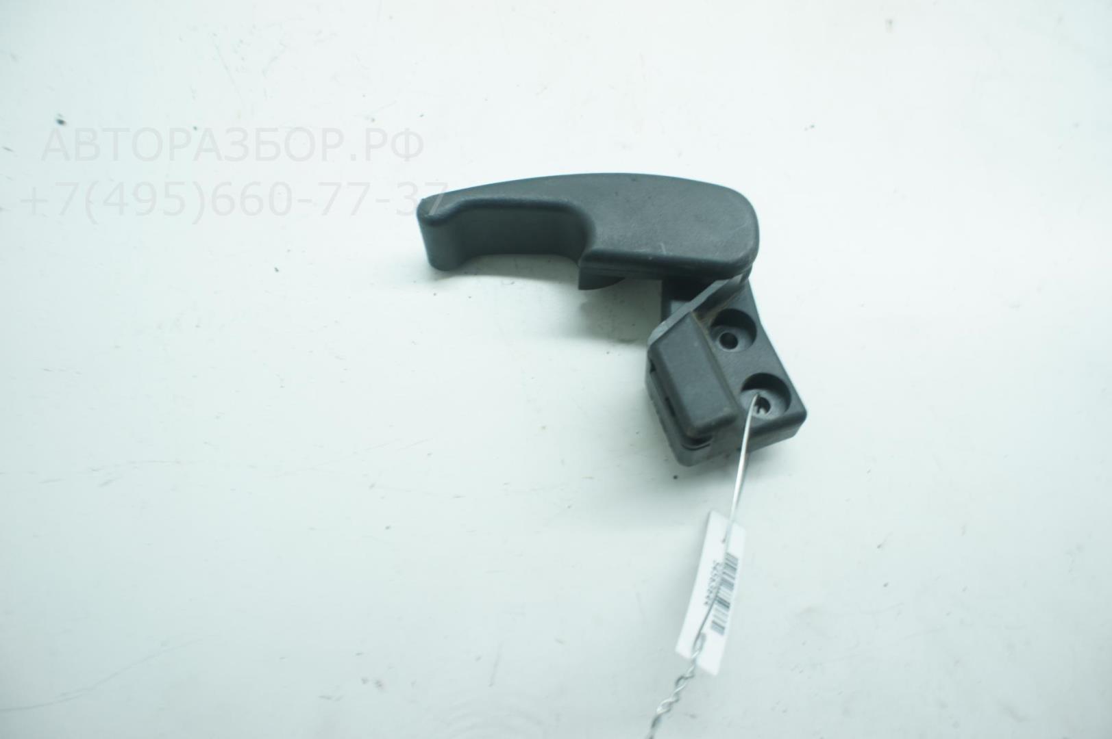 Ручка открывания капота