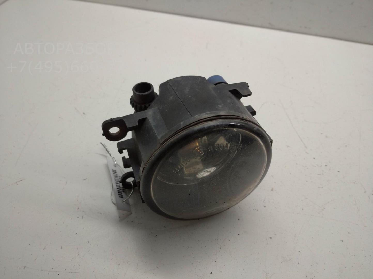 Фара противотуманная правая