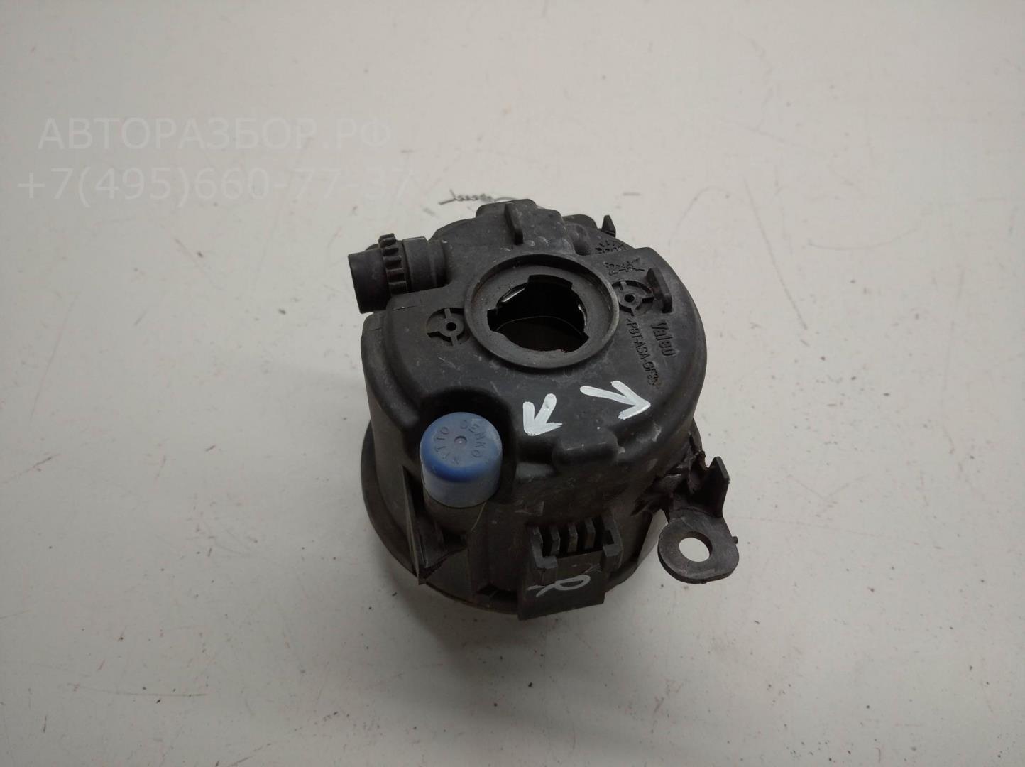 Фара противотуманная правая