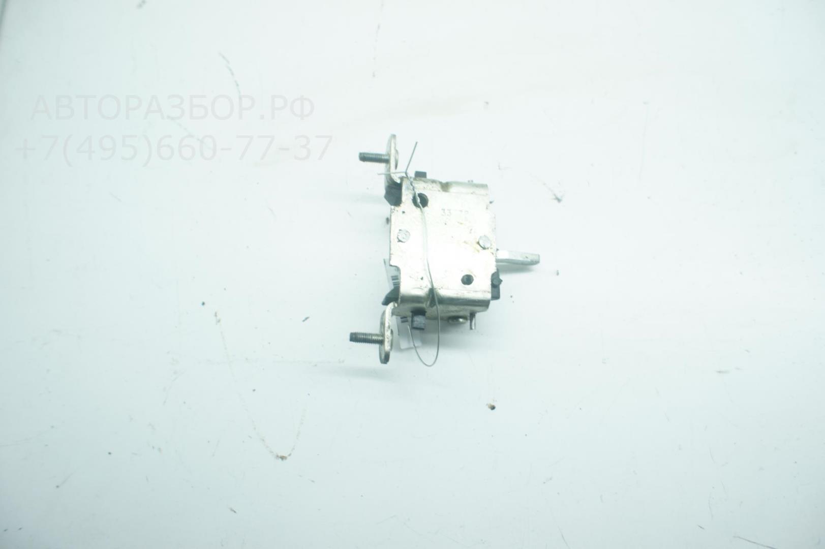 Замок двери задней левой