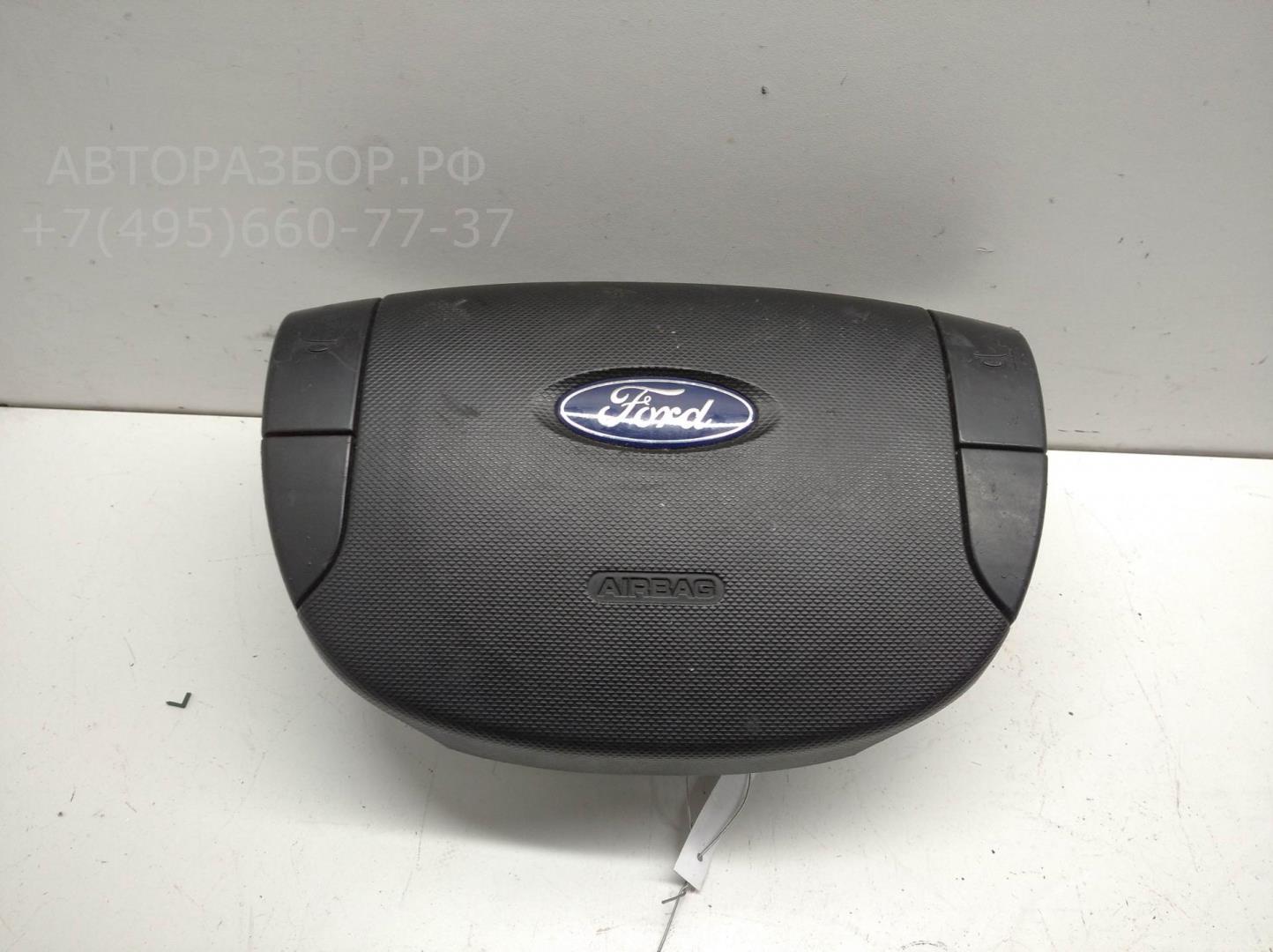 Подушка безопасности в рулевое колесо