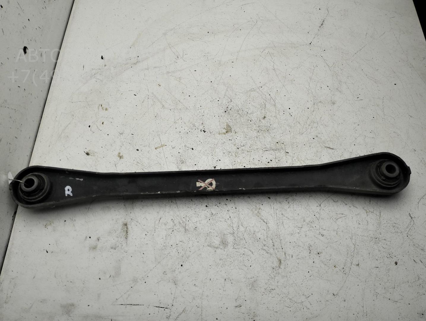 Рычаг задний правый
