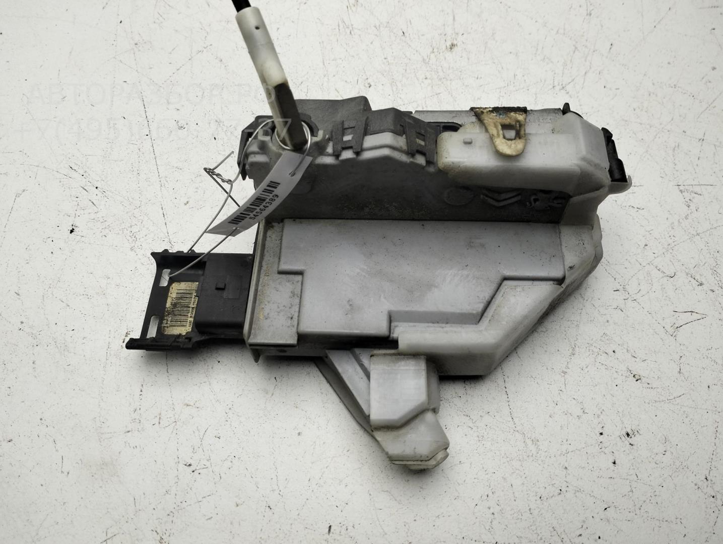 Замок двери задней правой